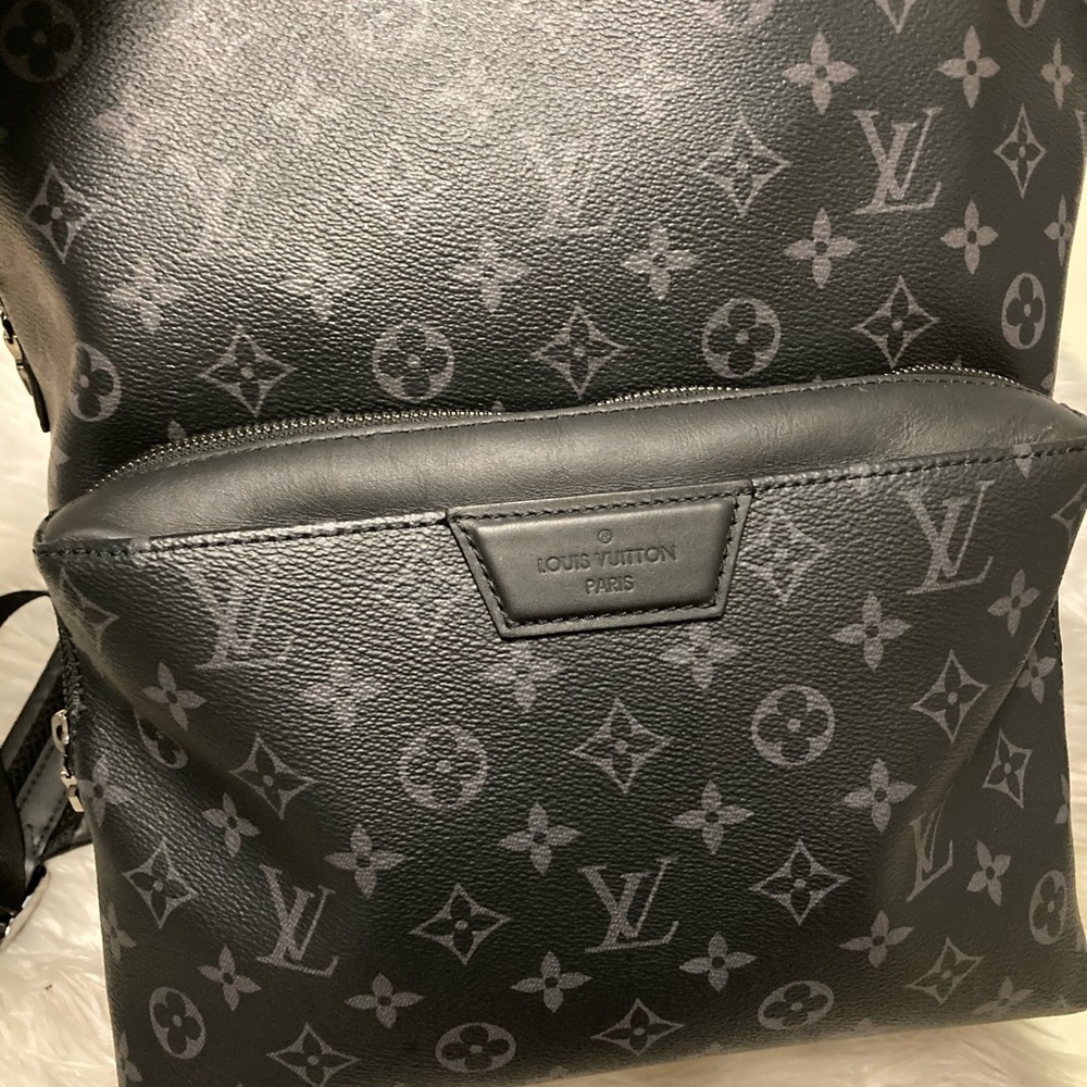 Louis Vuitton Monogram Eclipse Discovery - image 7